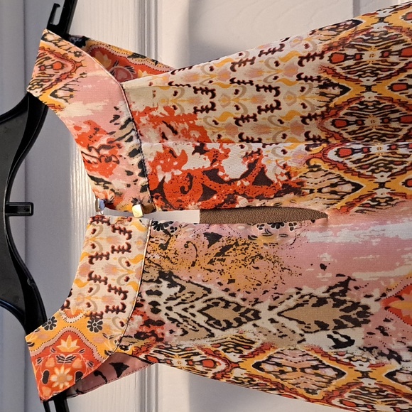 Simply Noelle Maxi Dress - Picture 5 of 8